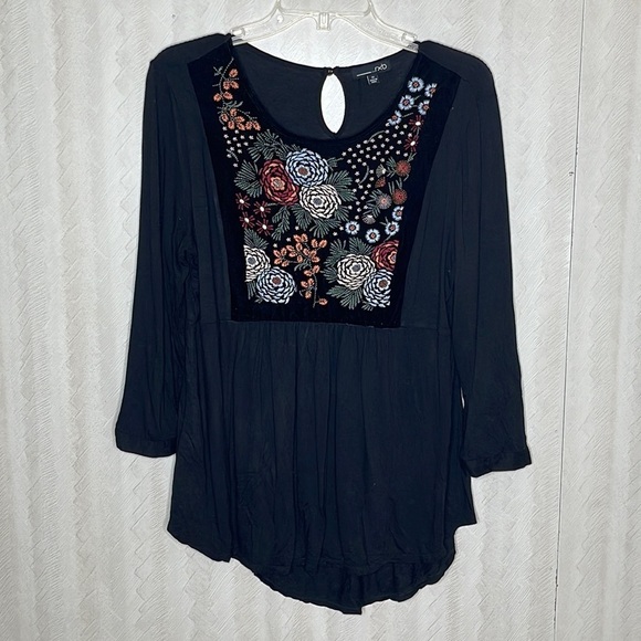 RXB Black Blouse with Floral Embroidery - Picture 2 of 4